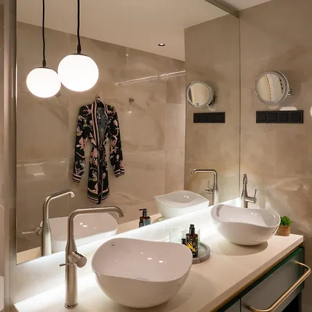 Le Primore & Hotell 5*