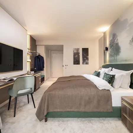 Hotel Le Primore & 5*